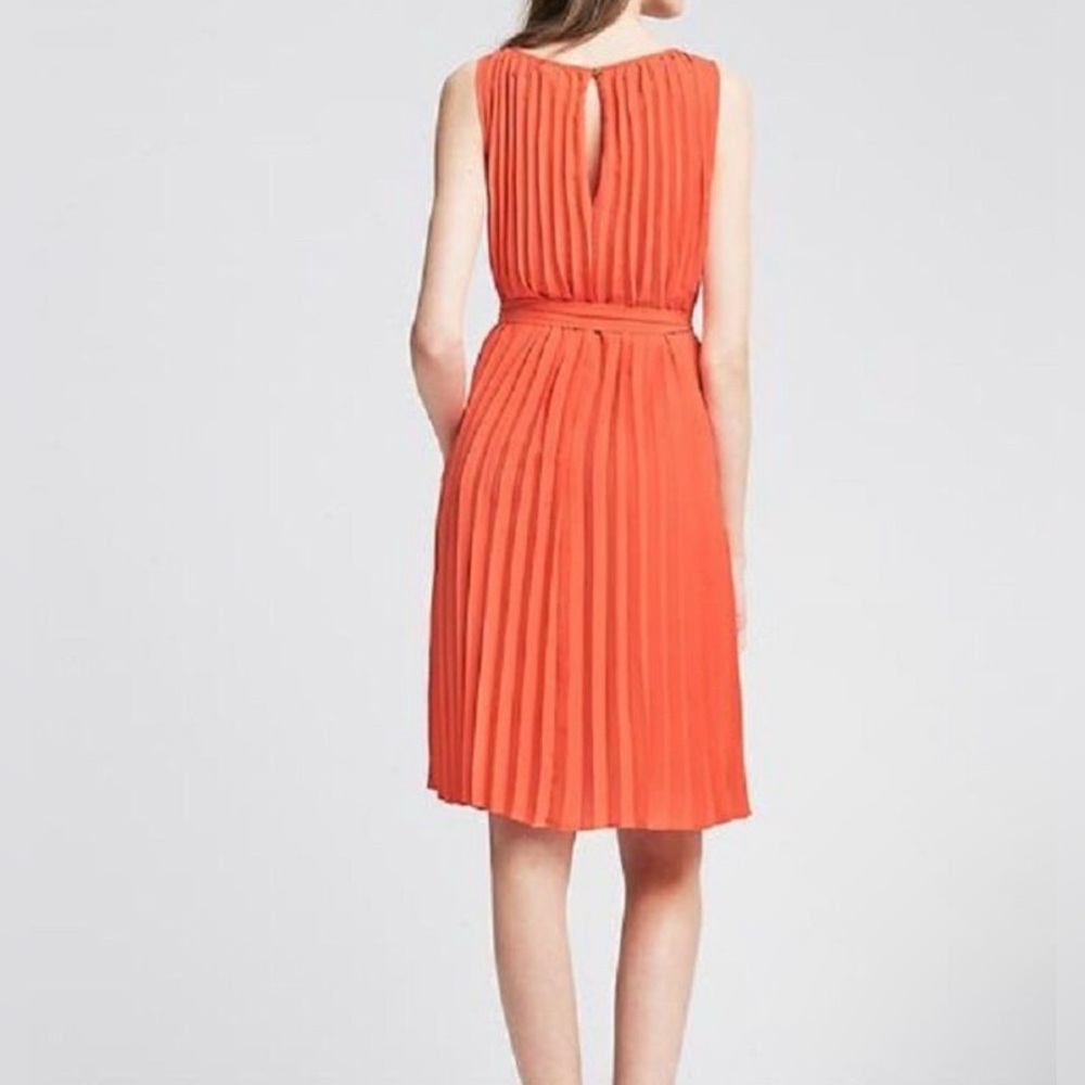 Banana Republic Accordion Pleat Swing A-Line Coral Orange Dress Sz 10 - Picture 5 of 7